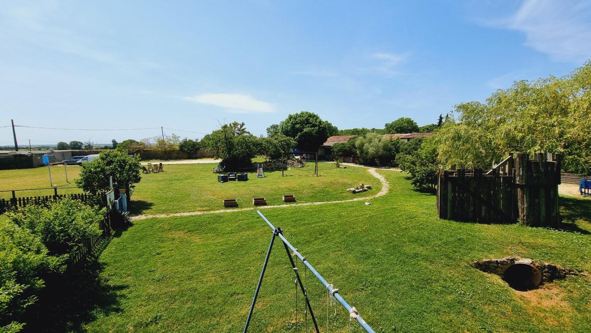 Domaine De Rochebonne Βίλα Saint-Just-Luzac Εξωτερικό φωτογραφία