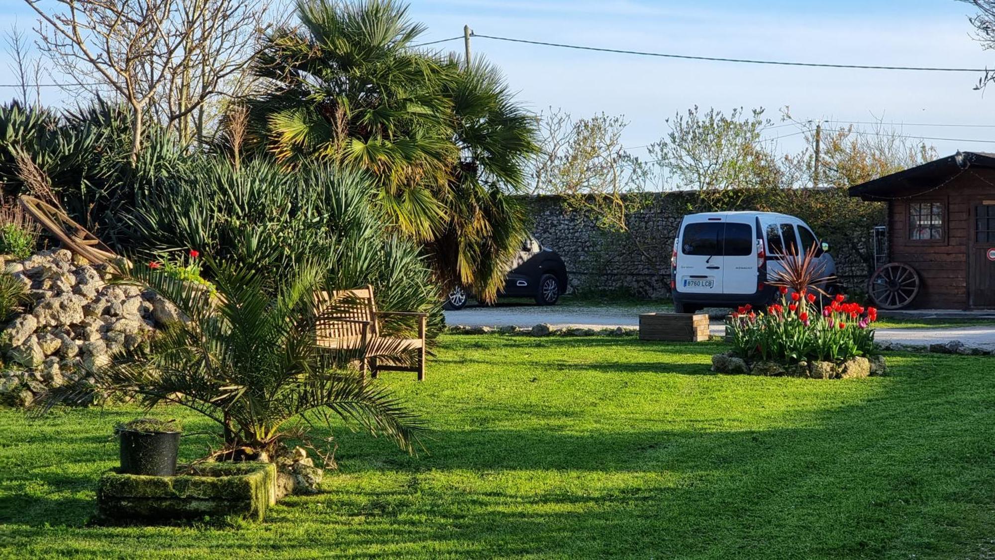 Domaine De Rochebonne Βίλα Saint-Just-Luzac Εξωτερικό φωτογραφία
