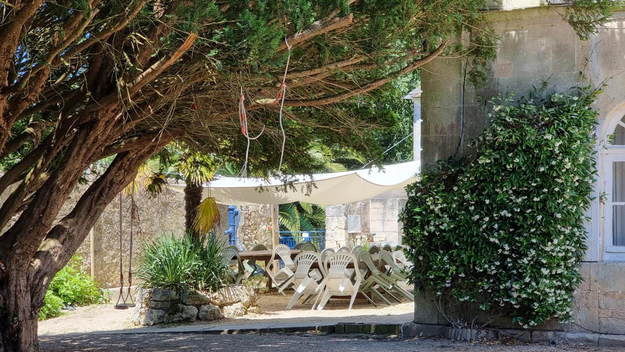 Domaine De Rochebonne Βίλα Saint-Just-Luzac Εξωτερικό φωτογραφία