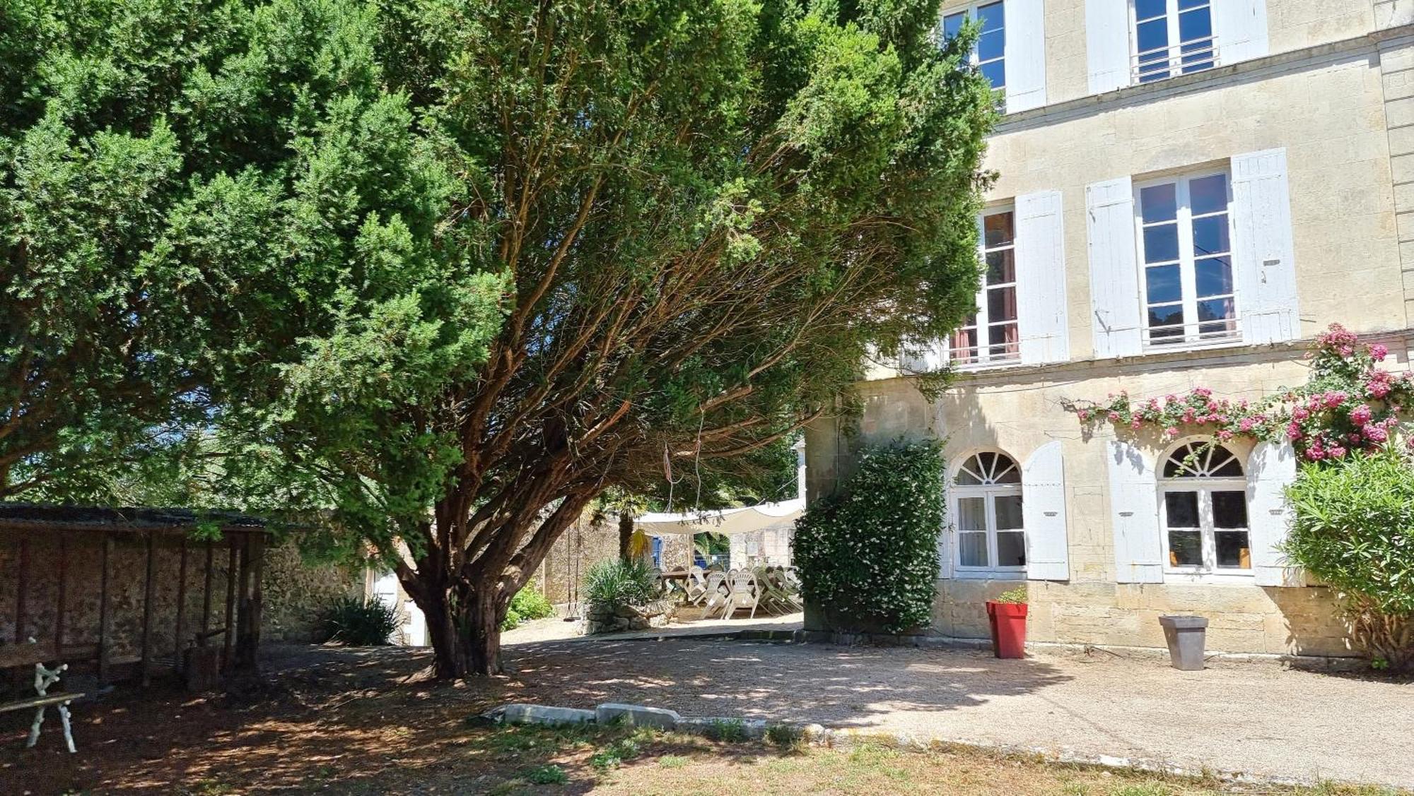 Domaine De Rochebonne Βίλα Saint-Just-Luzac Εξωτερικό φωτογραφία