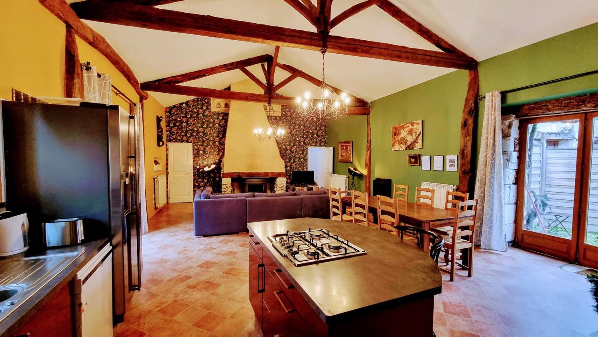 Domaine De Rochebonne Βίλα Saint-Just-Luzac Εξωτερικό φωτογραφία